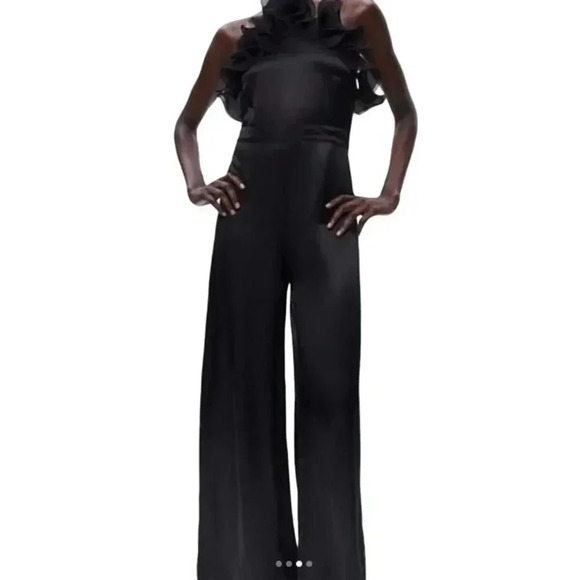 ZARA 80s Cocktail Flared Satin Effect Black Ruffled Halter Jumpsuit Size L - Picture 1 of 9